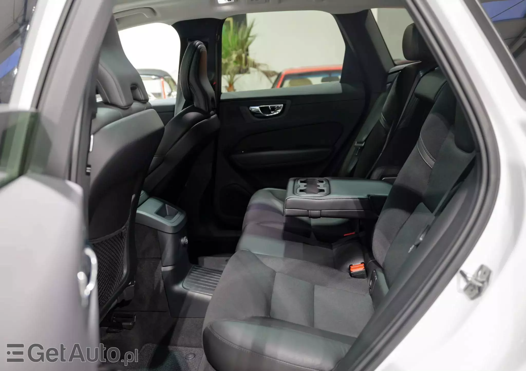 VOLVO XC 60 T8 AWD Plug-In Hybrid Polestar Engineered