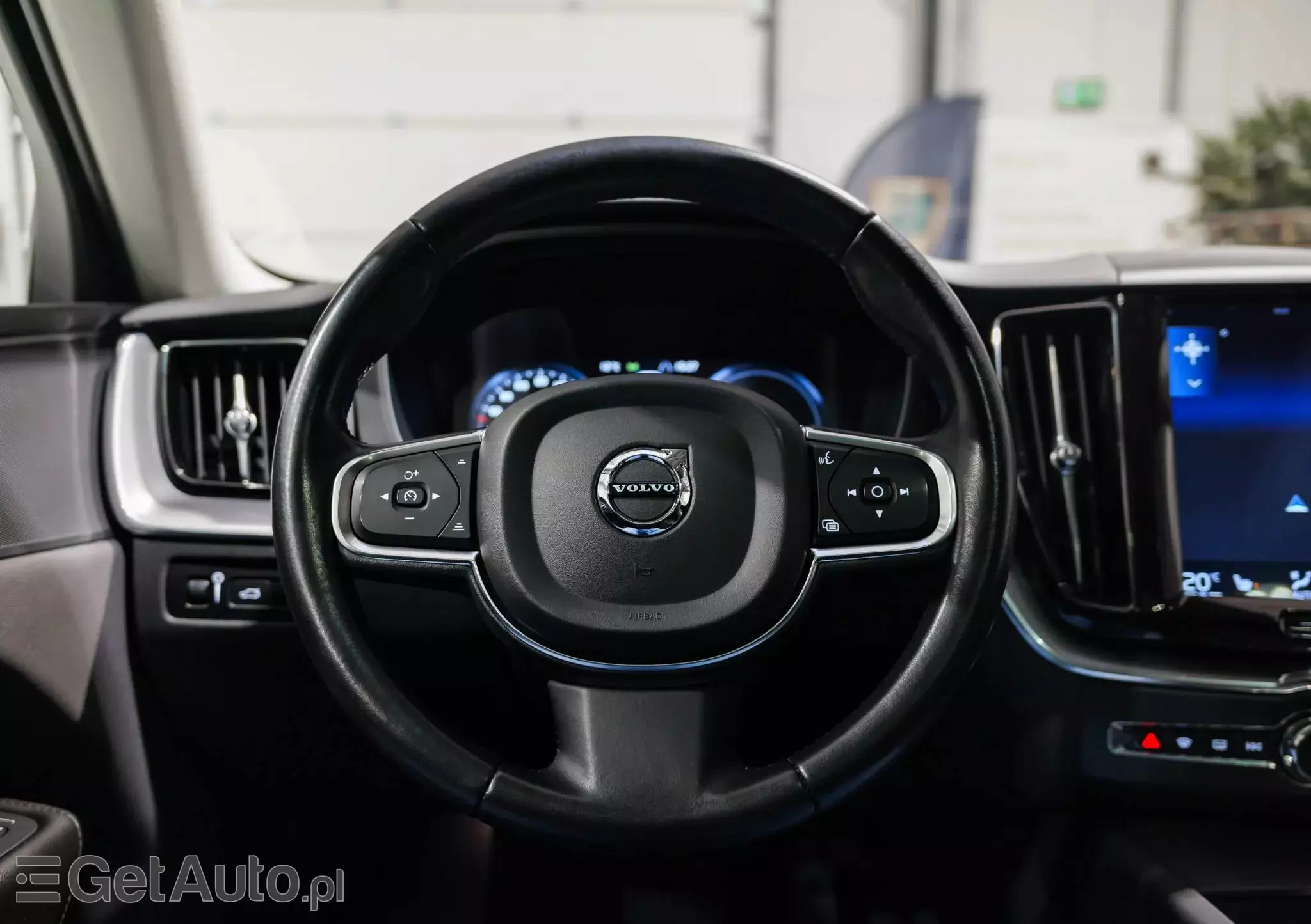 VOLVO XC 60 T8 AWD Plug-In Hybrid Polestar Engineered