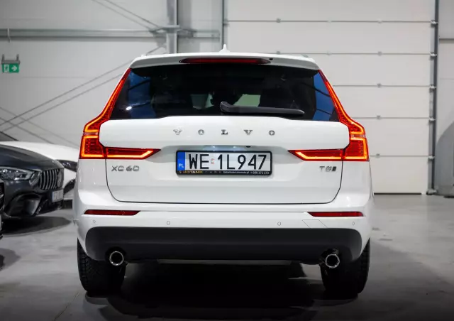 VOLVO XC 60 T8 AWD Plug-In Hybrid Polestar Engineered