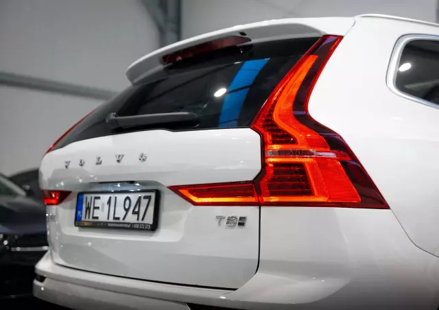 VOLVO XC 60 T8 AWD Plug-In Hybrid Polestar Engineered