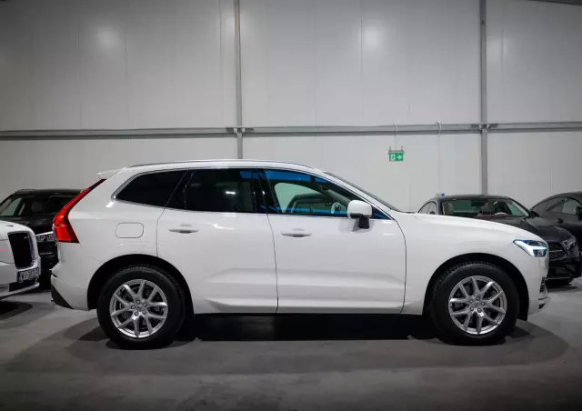 VOLVO XC 60 T8 AWD Plug-In Hybrid Polestar Engineered