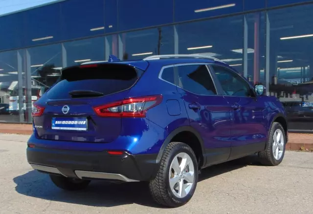 NISSAN Qashqai 1.3 DIG-T Tekna