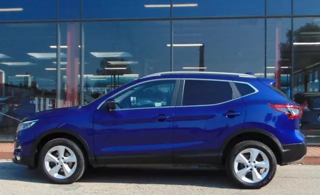 NISSAN Qashqai 1.3 DIG-T Tekna