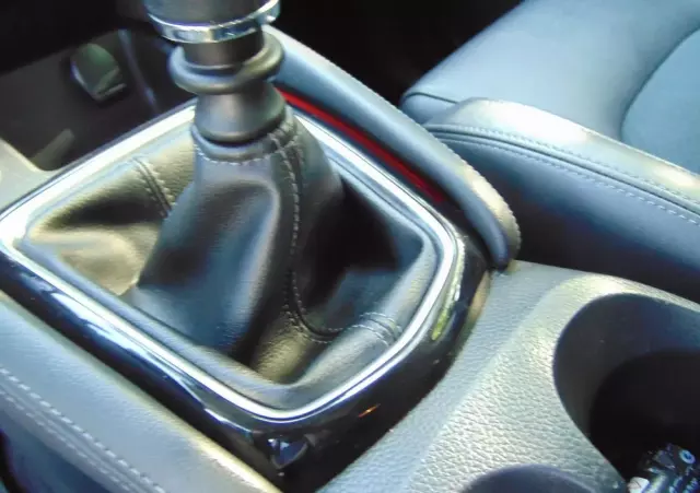 NISSAN Qashqai 1.3 DIG-T Tekna