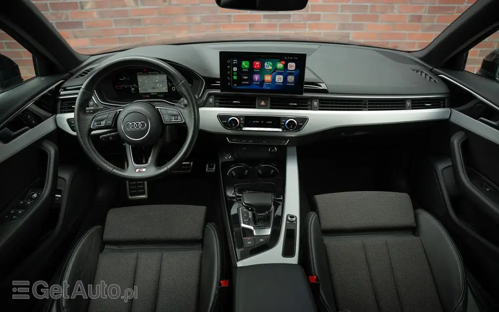 AUDI A4 Avant 35 TFSI S tronic S line