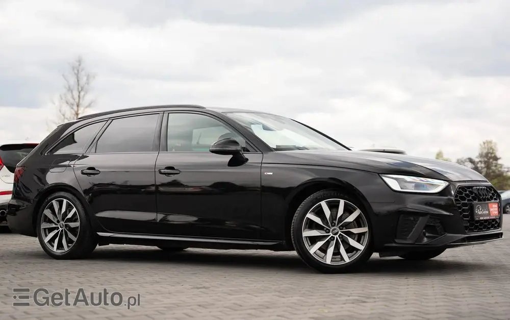 AUDI A4 Avant 35 TFSI S tronic S line