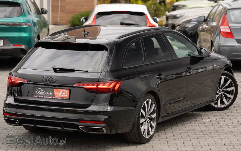 AUDI A4 Avant 35 TFSI S tronic S line