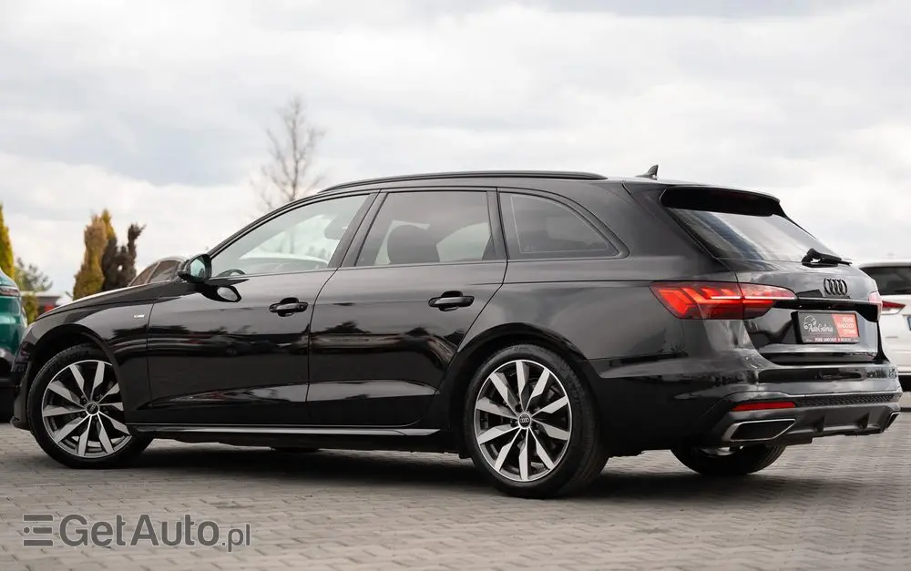 AUDI A4 Avant 35 TFSI S tronic S line