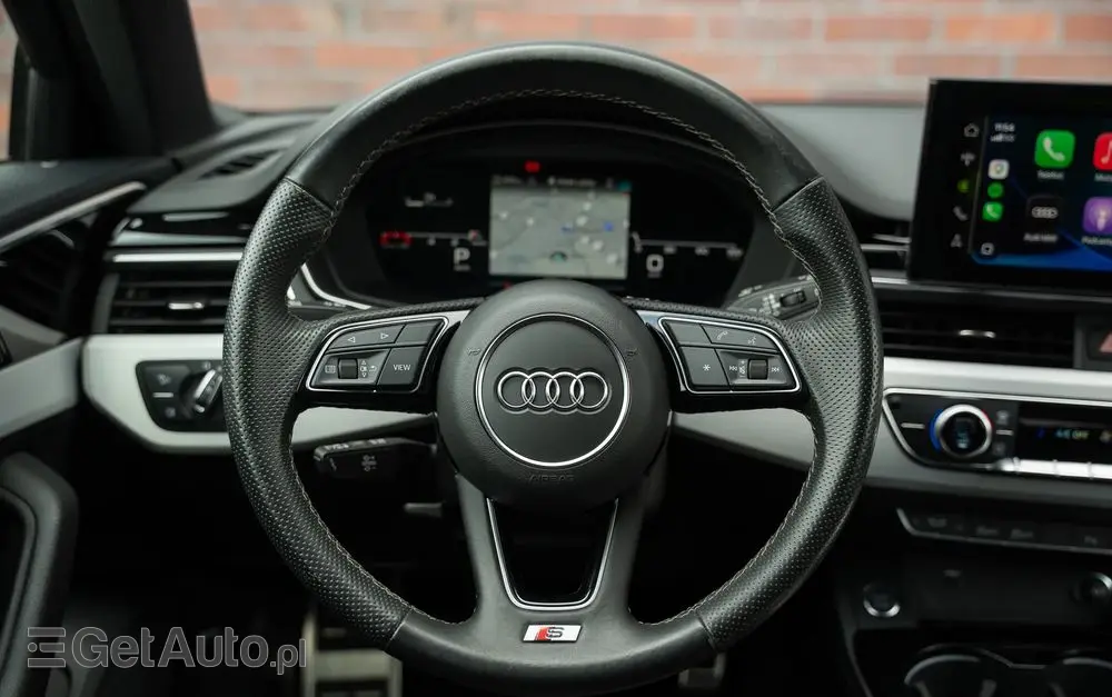 AUDI A4 Avant 35 TFSI S tronic S line