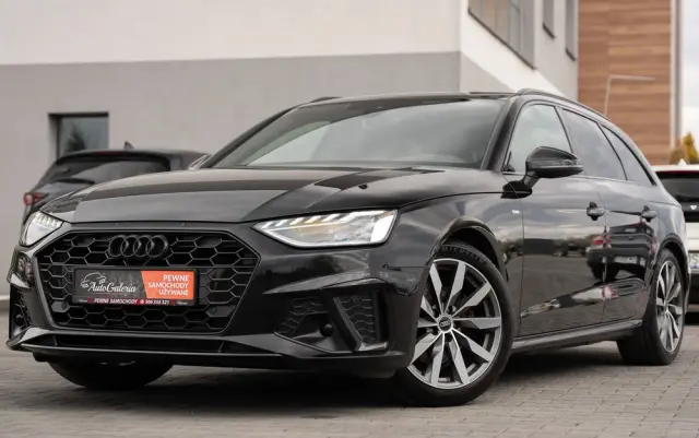 AUDI A4 Avant 35 TFSI S tronic S line