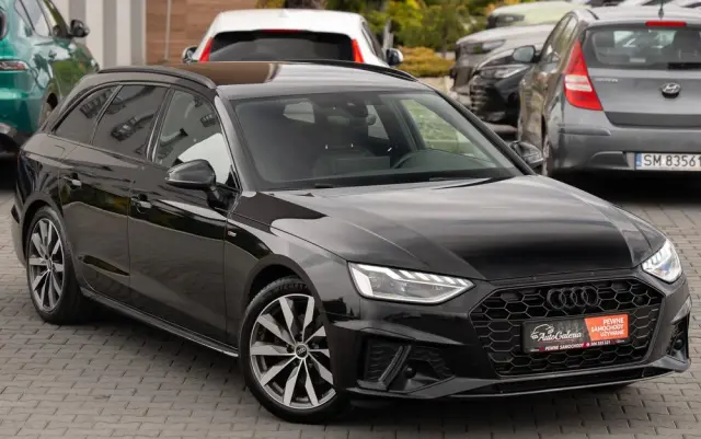 AUDI A4 Avant 35 TFSI S tronic S line
