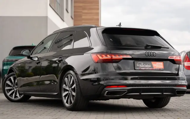 AUDI A4 Avant 35 TFSI S tronic S line