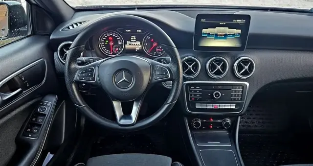 MERCEDES-BENZ Klasa A 180 CDI 7G-DCT AMG Line