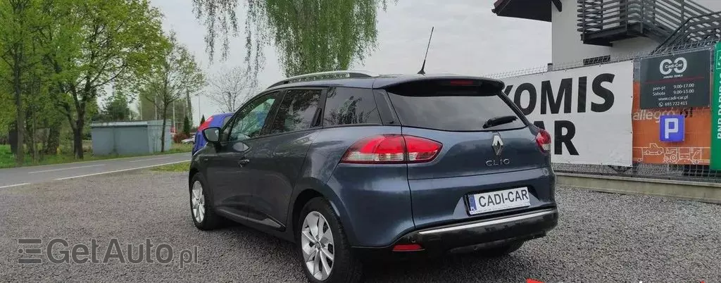RENAULT Clio 