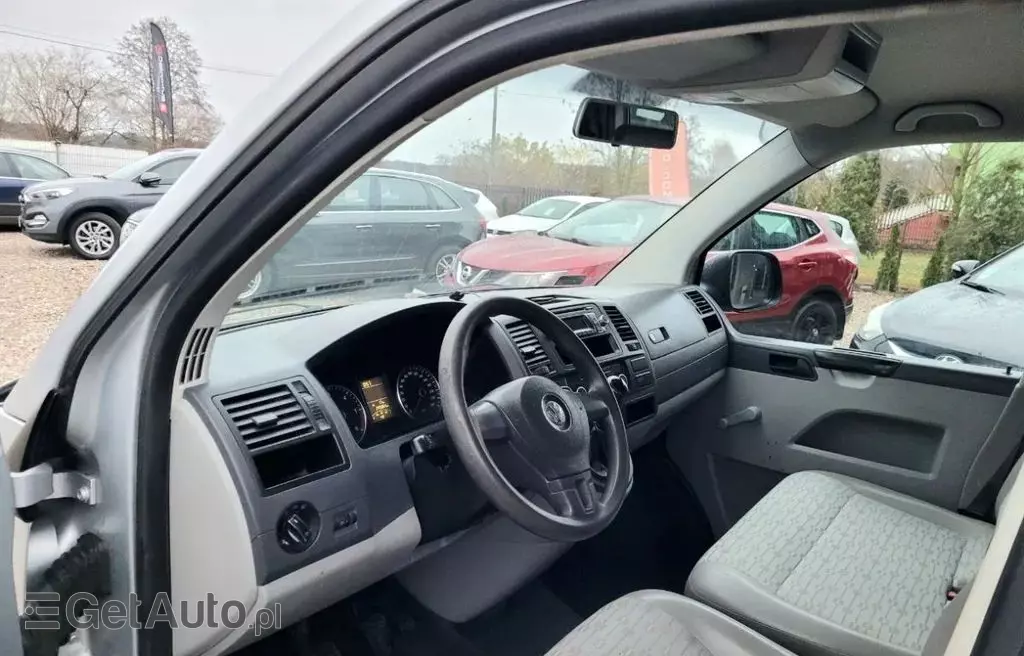 VOLKSWAGEN Transporter 