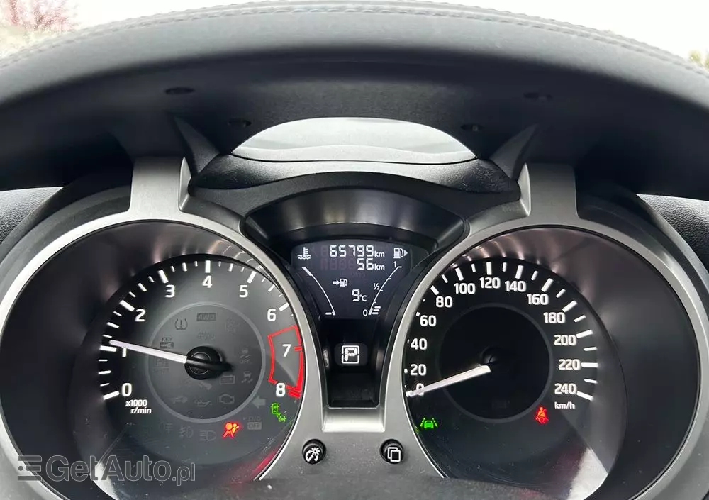 NISSAN Juke 1.6 Tekna Xtronic