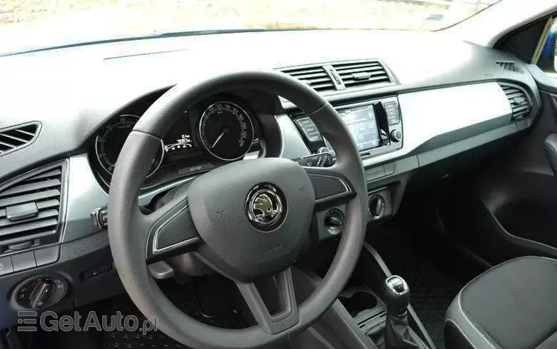 SKODA Fabia 1.0 TSI Ambition