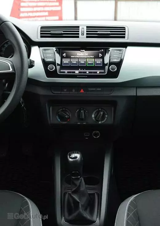 SKODA Fabia 1.0 TSI Ambition