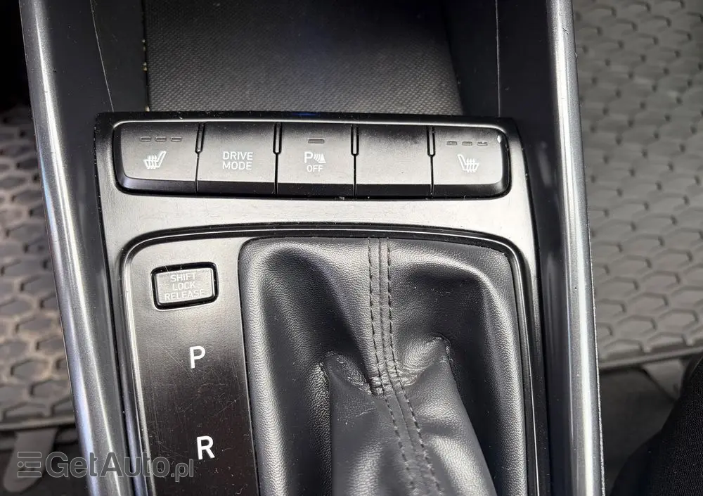 HYUNDAI Bayon 1.0 T-GDI Executive DCT