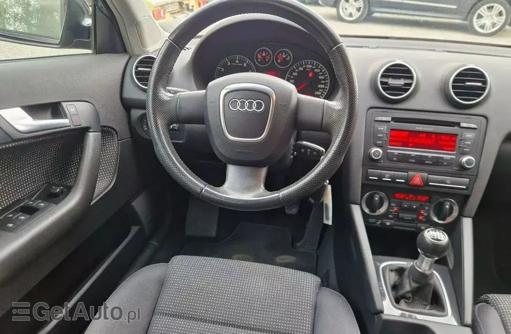 AUDI A3 