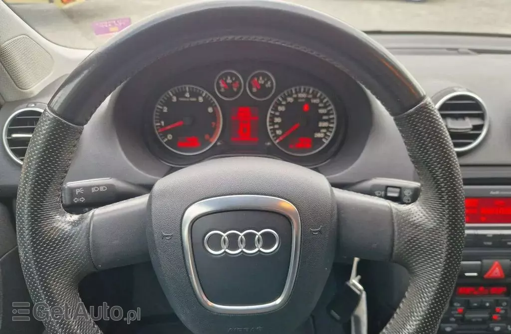 AUDI A3 