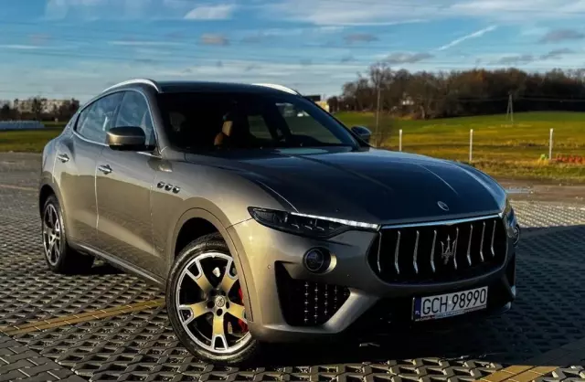 MASERATI Levante 