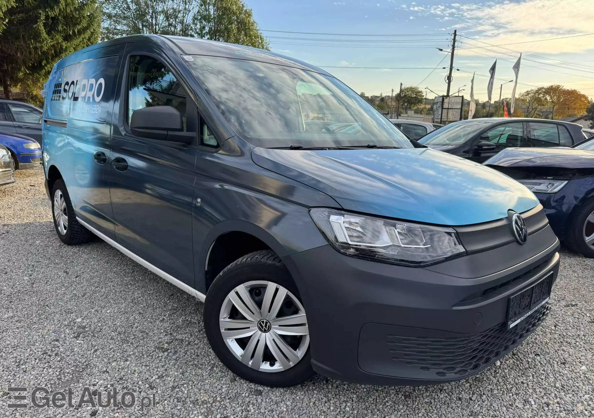 VOLKSWAGEN Caddy 