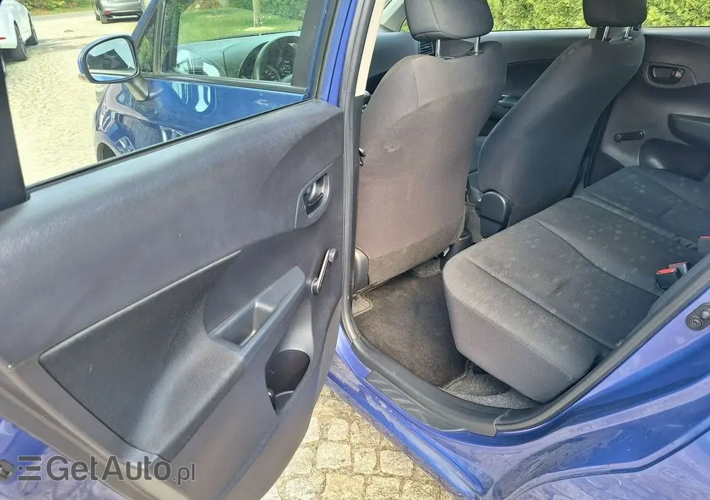 TOYOTA Verso S 1.33 VVT-i Cool