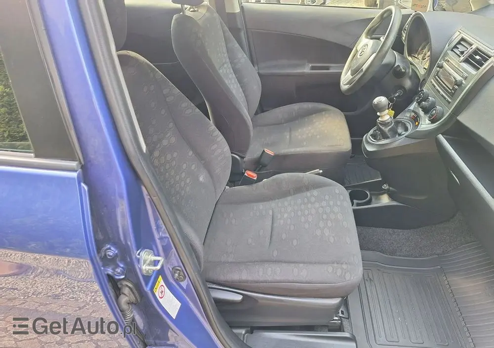 TOYOTA Verso S 1.33 VVT-i Cool