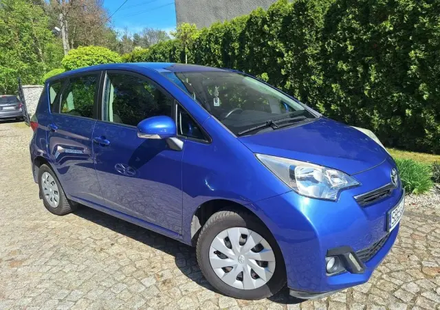 TOYOTA Verso S 1.33 VVT-i Cool