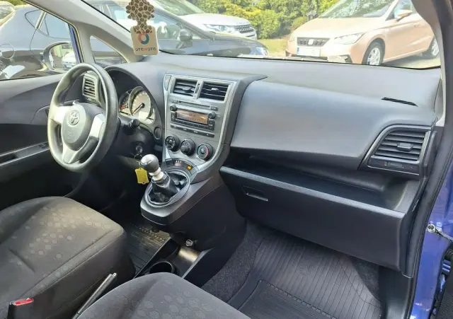 TOYOTA Verso S 1.33 VVT-i Cool