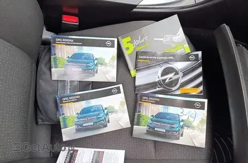 OPEL Insignia 