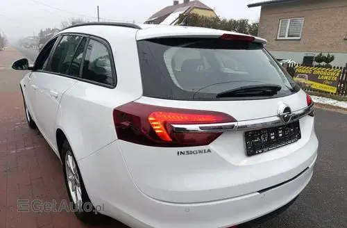 OPEL Insignia 