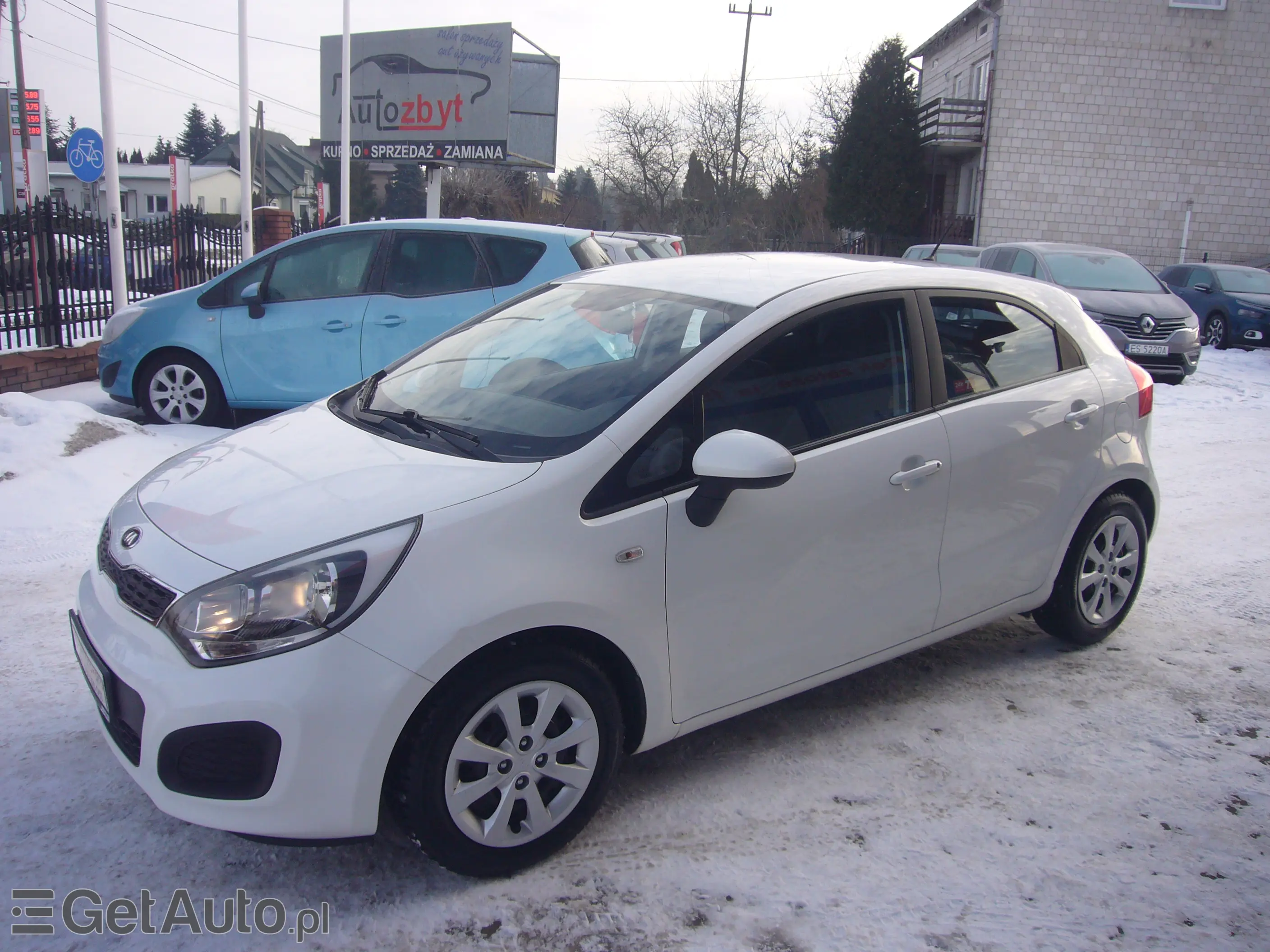 KIA Rio M