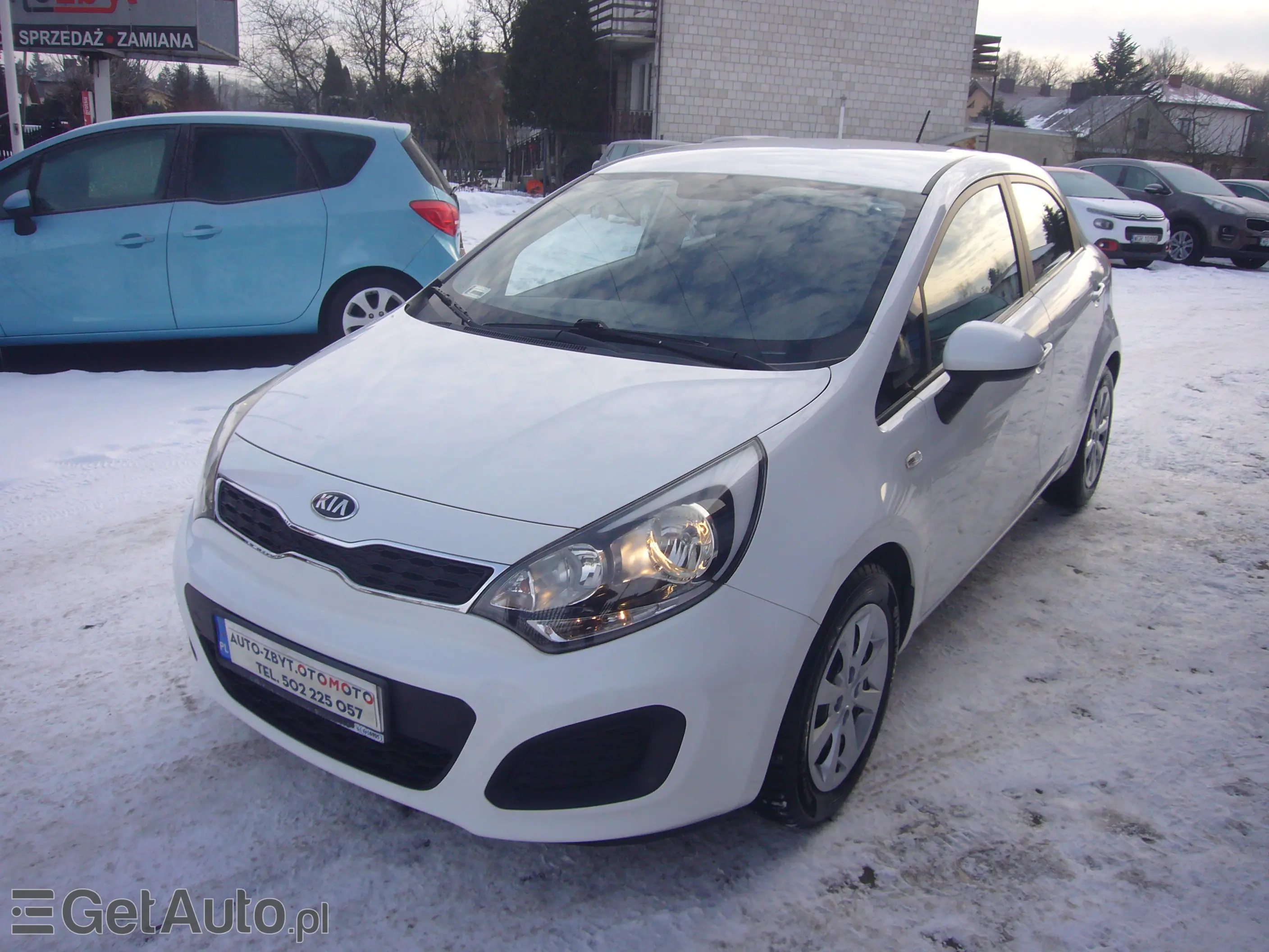 KIA Rio M