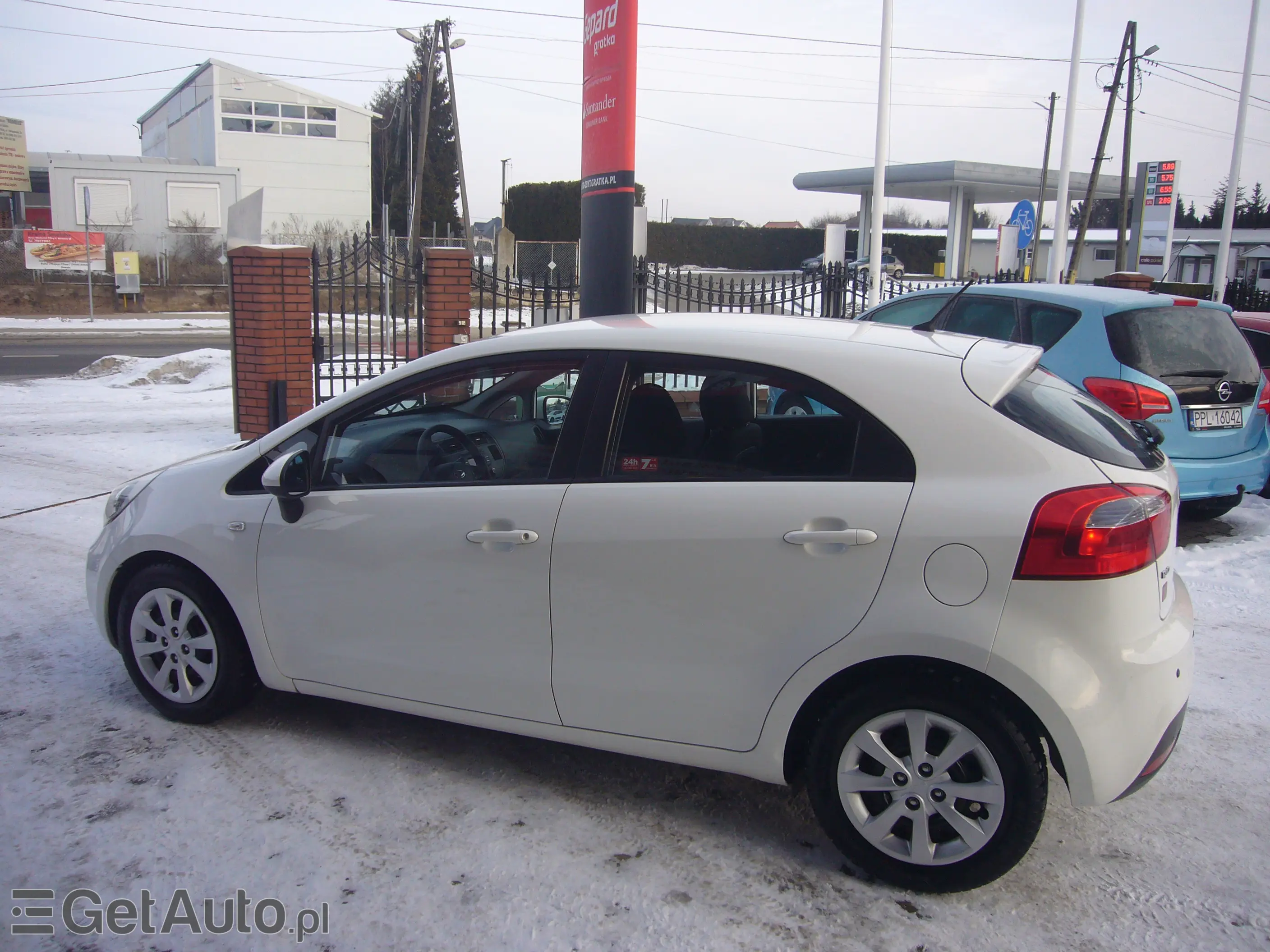 KIA Rio M