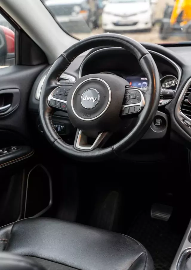 JEEP Compass 