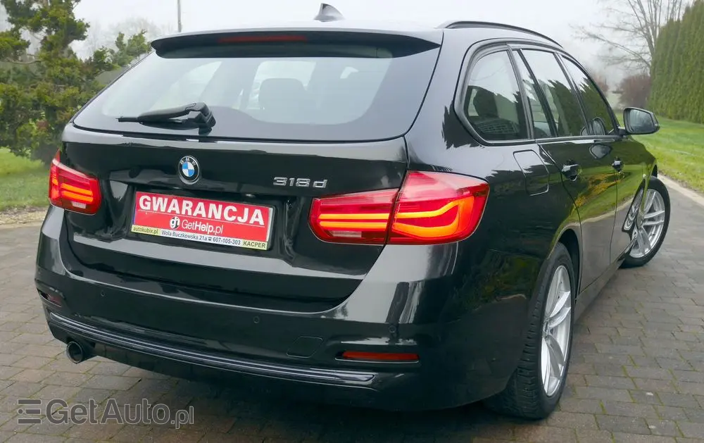 BMW Seria 3 318d Sport Line