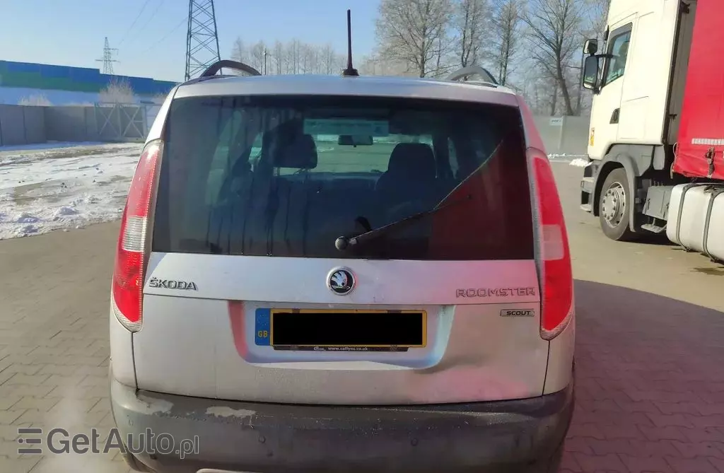 SKODA Roomster 