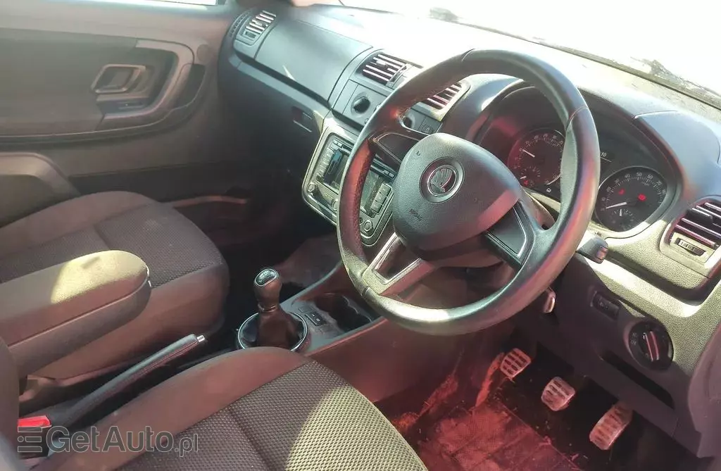 SKODA Roomster 