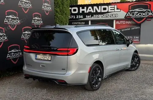 CHRYSLER Pacifica 