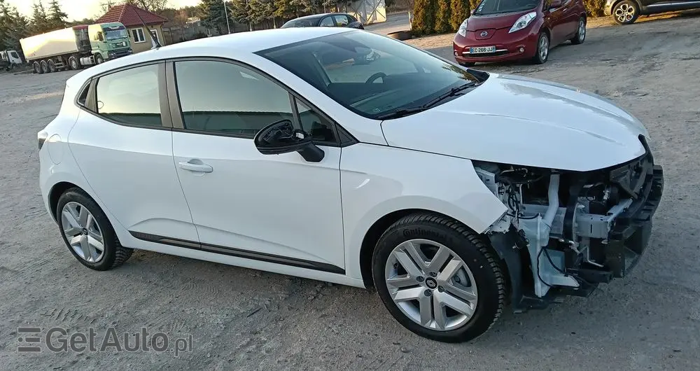 RENAULT Clio 1.6 E-TECH Full Hybrid 145 Evolution