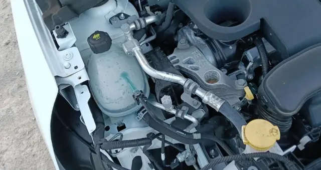 RENAULT Clio 1.6 E-TECH Full Hybrid 145 Evolution