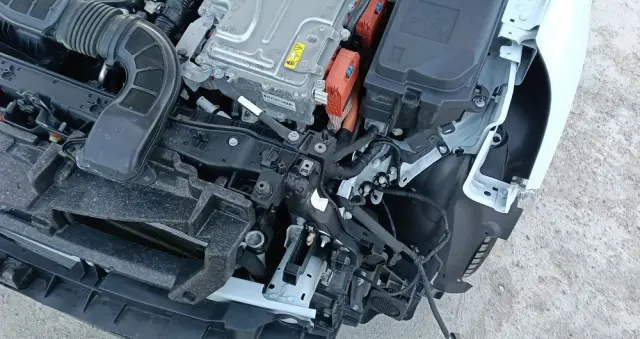 RENAULT Clio 1.6 E-TECH Full Hybrid 145 Evolution