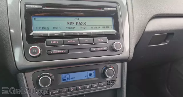 VOLKSWAGEN Polo 1.4 16V Highline