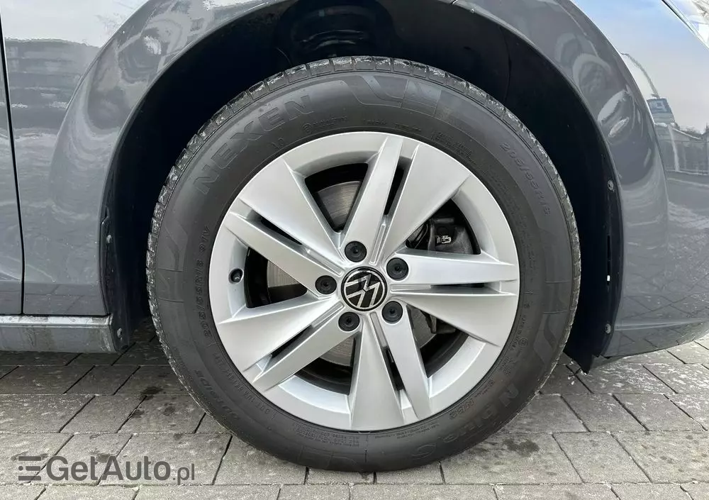 VOLKSWAGEN Golf VIII 2.0 TDI Life