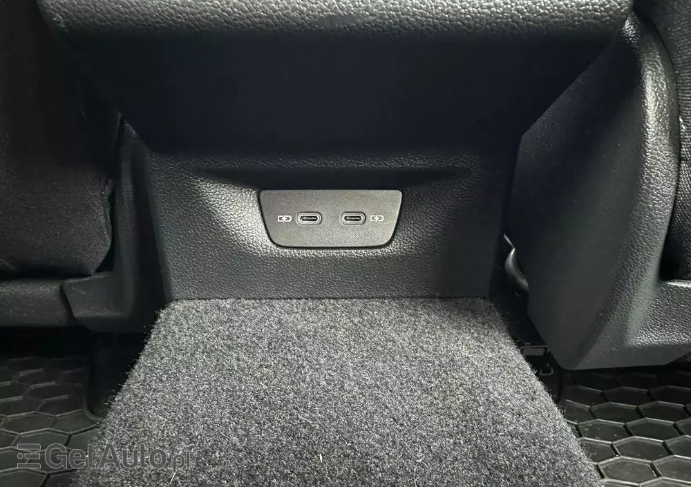 VOLKSWAGEN Golf VIII 2.0 TDI Life