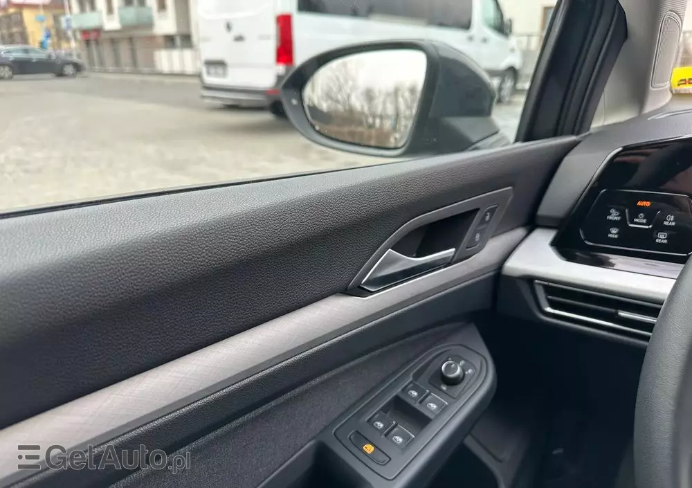 VOLKSWAGEN Golf VIII 2.0 TDI Life