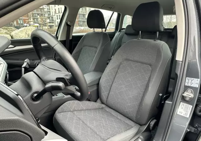 VOLKSWAGEN Golf VIII 2.0 TDI Life