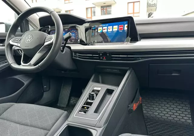 VOLKSWAGEN Golf VIII 2.0 TDI Life